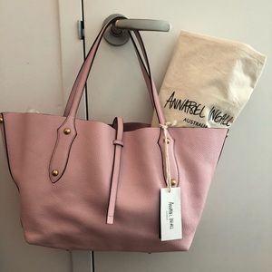 Annabel Ingall-Australia rose(pink)Tote